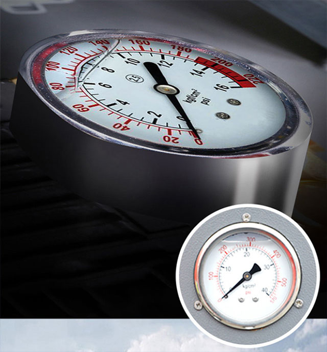 Đồng hồ đo áp suất bên ngoài máy để dễ dàng quan sát