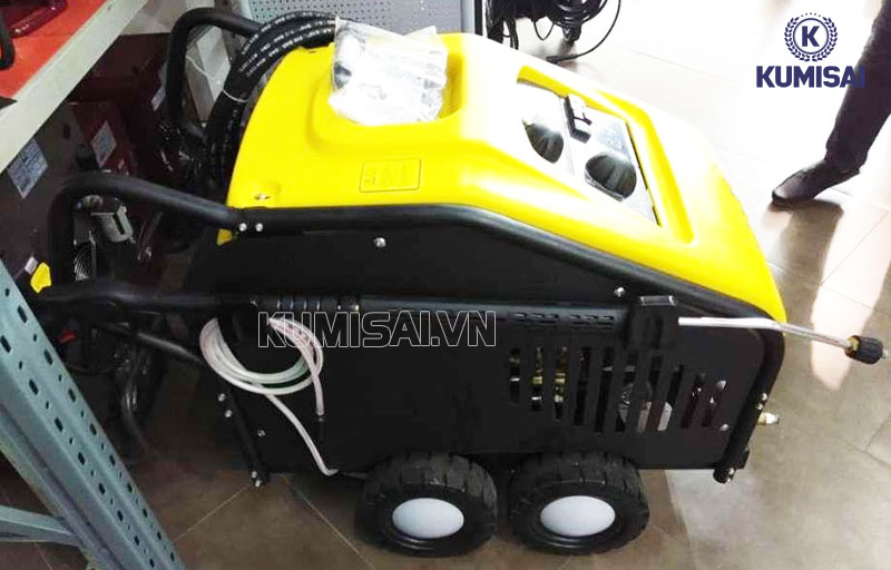 Kiểu dáng máy rửa xe LUTIAN LT-1211-1595PSI hiện đại