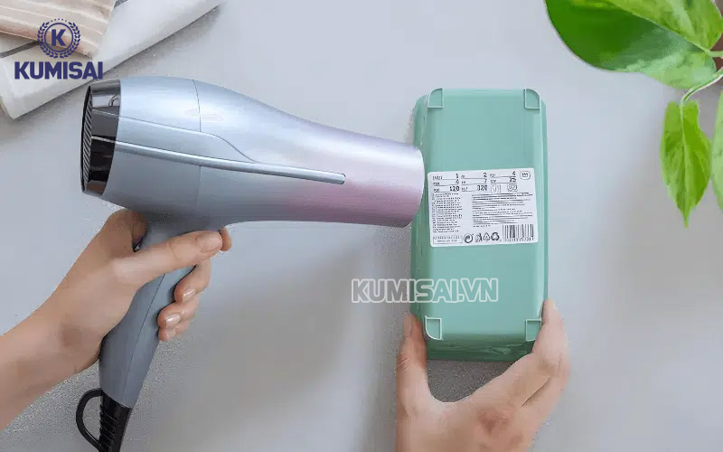 Công dụng khác của máy sấy tóc