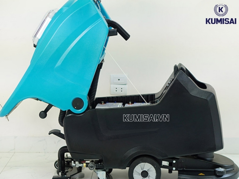Máy vận hành bằng 2 chế độ điện và ắc quy