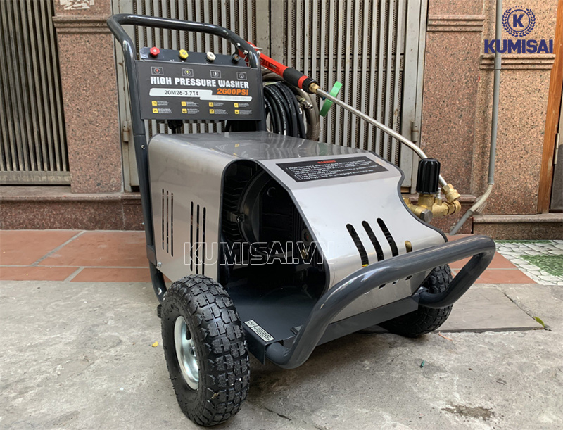 Máy rửa xe áp lực cao Lutian 20M26-3.7T4 thiết kế hiện đại