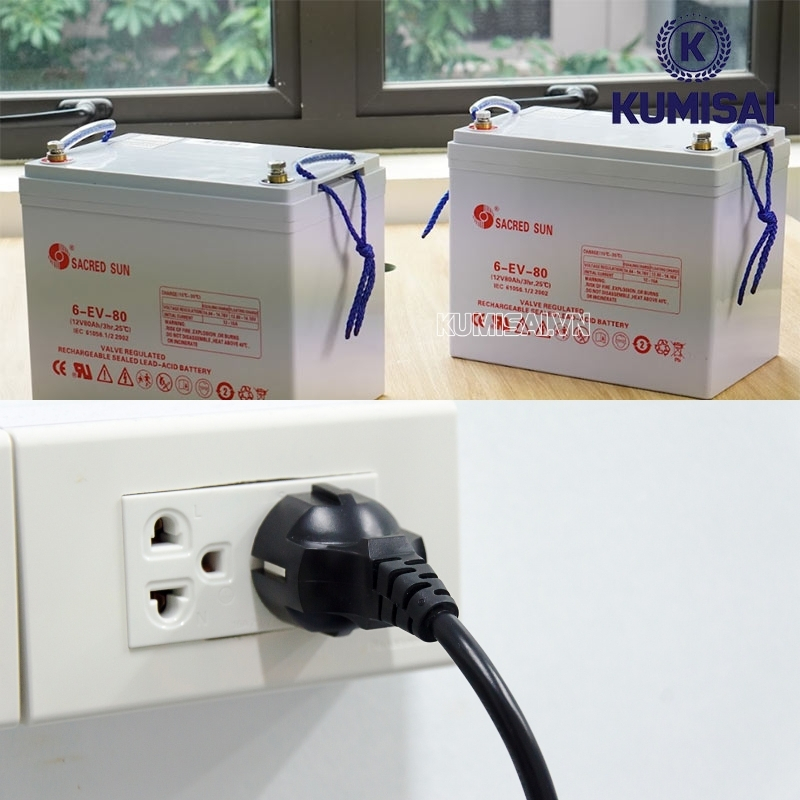 Một loại sử dụng bình ắc quy và một loại sử dụng nguồn điện trực tiếp Một loại sử dụng bình ắc quy và một loại sử dụng nguồn điện trực tiếp