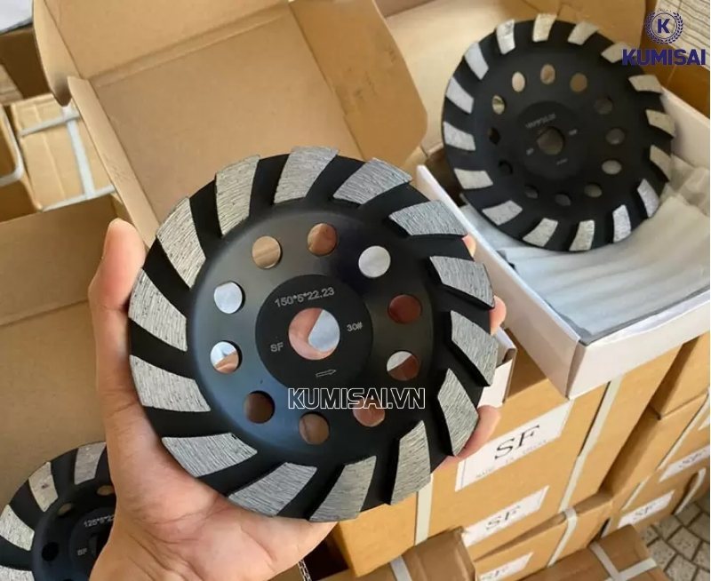 Một số tiêu chí cần nhớ khi chọn mua đĩa mài bê tông