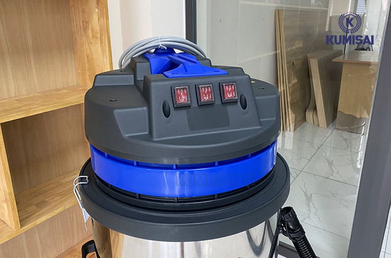 máy hút bụi công nghiệp lớn Palada PD80H hoạt động mạnh mẽ với 3 motor