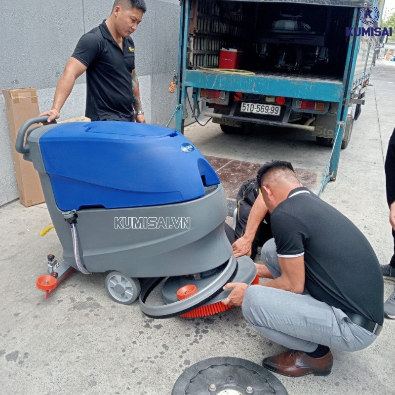 Nắm rõ những kinh nghiệm giúp máy chà sàn bền bỉ và hiệu quả
