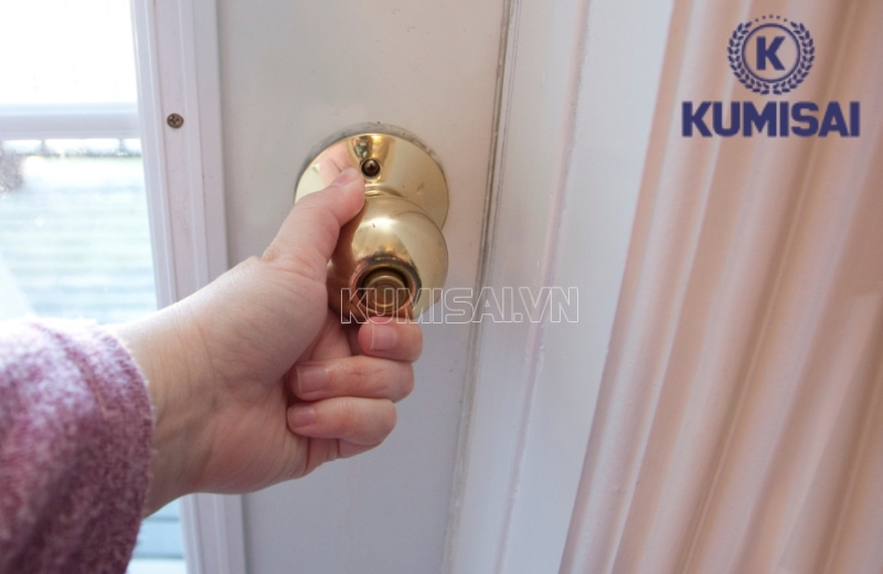 Nên đóng kín cửa khi bật máy FujiE HM-PD12 Nên đóng kín cửa khi bật máy FujiE HM-PD12