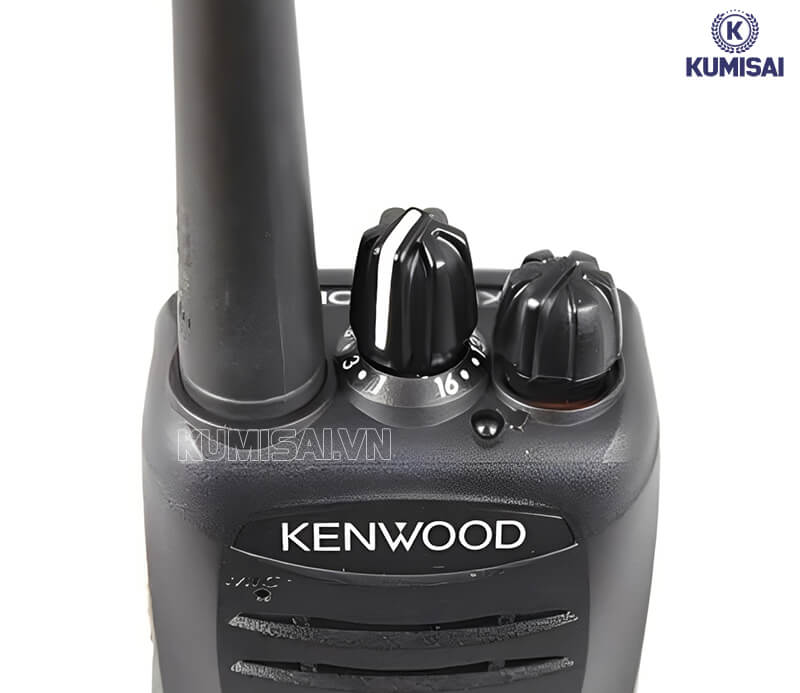 Núm xoay điều chỉnh kênh trực quan, dễ dùng