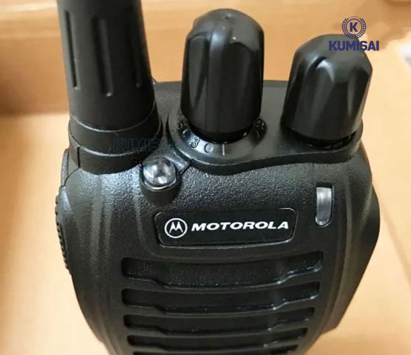 Hệ thống nút điều khiển - chỉnh kênh bộ đàm