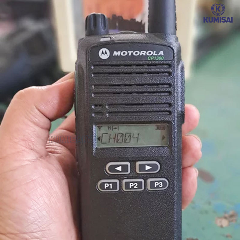 Motorola CP1300 có phạm vi liên lạc lớn