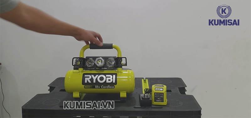 Máy bơm hơi Ryobi 18V