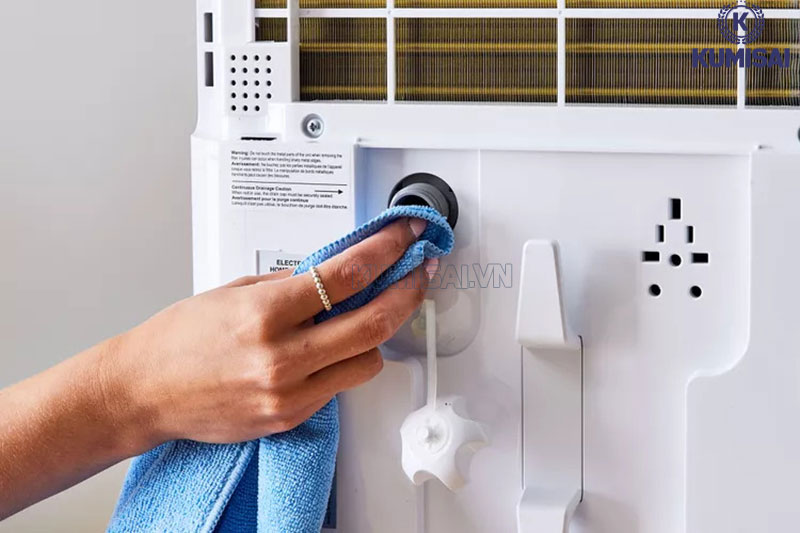 Kiểm tra và bảo dưỡng định kỳ cho máy hút ẩm Electrolux