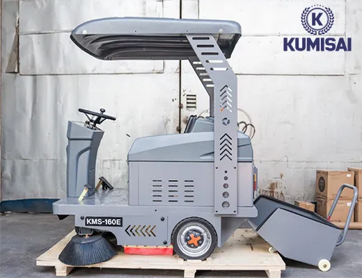 Xe quét rác ngồi lái Kumisai KMS 160E - 10