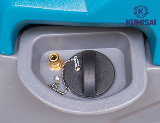 Máy chà sàn công nghiệp ngồi lái Kumisai KMS 90B - 3