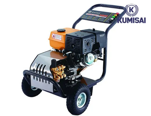 Máy rửa xe máy chạy xăng Lutian 18G30-13A