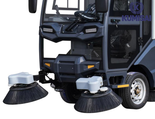 Xe quét rác công nghiệp ngồi lái Kumisai KMS 480S - 3