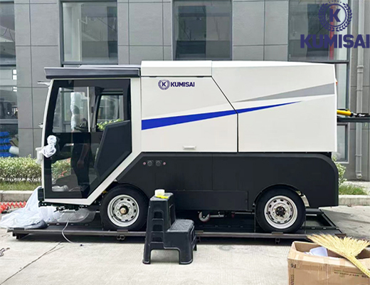 Xe quét rác ngồi lái Kumisai KMS - 1000L - 7