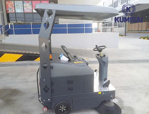 Xe quét rác ngồi lái Kumisai KMS 160E - 6