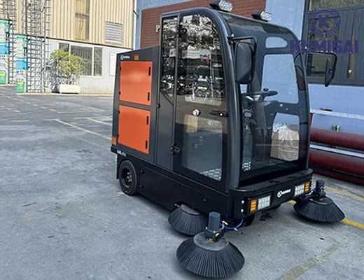 Xe quét rác ngồi lái Kumisai KMS-S13 - 5