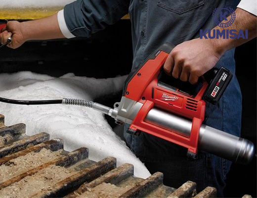 Súng bơm mỡ chạy pin Milwaukee M12 GG-0