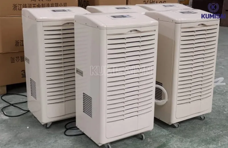 Máy hút ẩm Kumisai KMS-138LD Máy hút ẩm Kumisai KMS-138LD