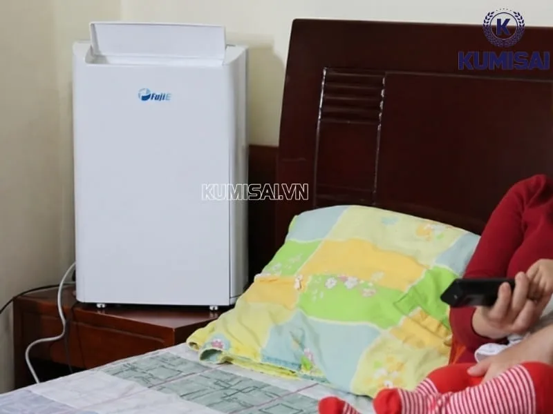 Máy hút ẩm gia đình 18 lít FujiE HM-618EC Máy hút ẩm gia đình 18 lít FujiE HM-618EC