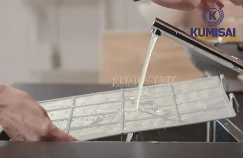 Lưu ý khi sử dụng máy hút ẩm FujiE HM-612EC