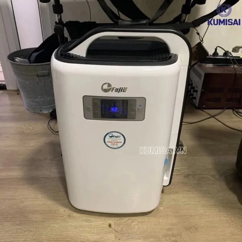 Máy hút ẩm gia đình 20m2 FujiE HM-916EC Máy hút ẩm gia đình 20m2 FujiE HM-916EC