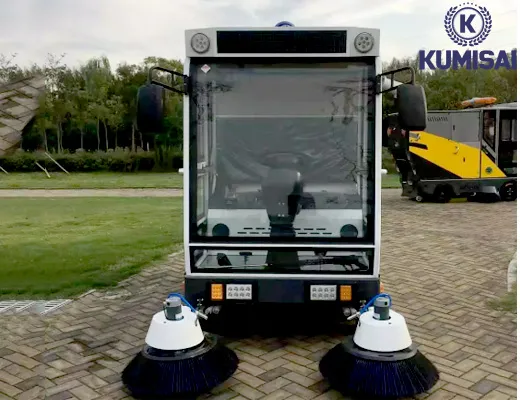 Xe quét rác ngồi lái Kumisai KMS-2200 - 3