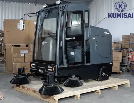 Xe quét rác ngồi lái Kumisai KMS-S12