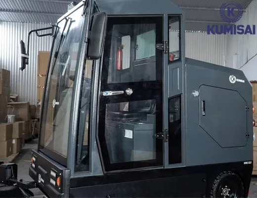 Xe quét rác ngồi lái Kumisai KMS-S12 - 7