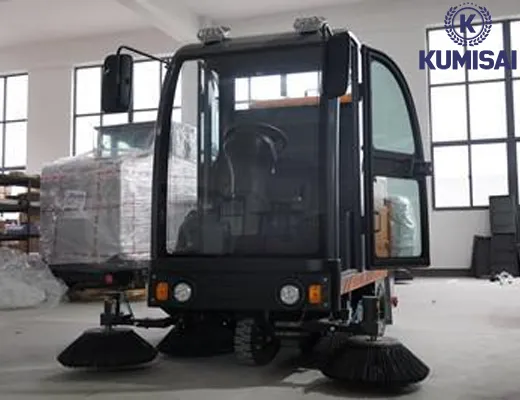 Xe quét đường ngồi lái Kumisai KMS-S11 - 4