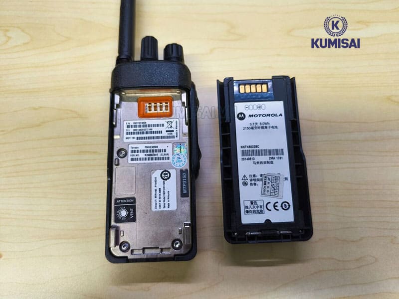 Bộ đàm 3G/4G Motorola HJ5000 bền bỉ, pin dung lượng lớn