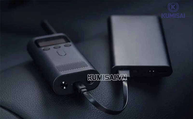 Thời lượng pin trâu, hỗ trợ sạc bằng pin dự phòng