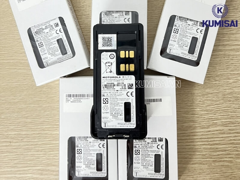 Pin dung lượng lớn, sử dụng xuyên suốt ca làm việc dài Pin dung lượng lớn, sử dụng xuyên suốt ca làm việc dài