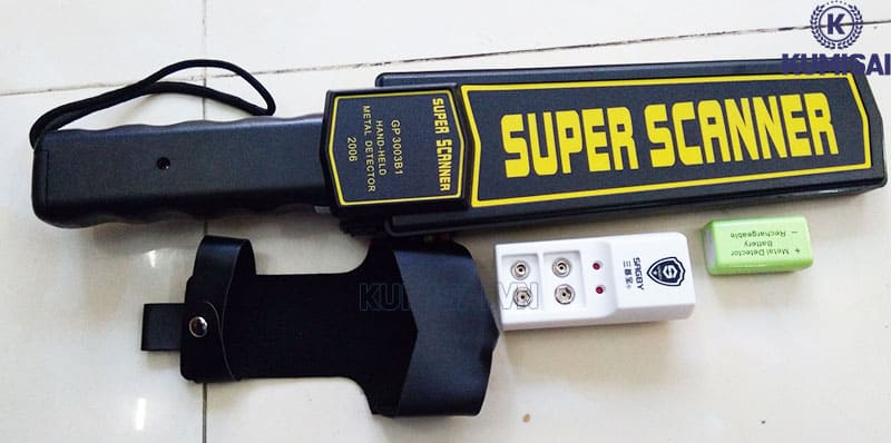 Khi không sử dụng máy thì tiến hành tháo pin ra