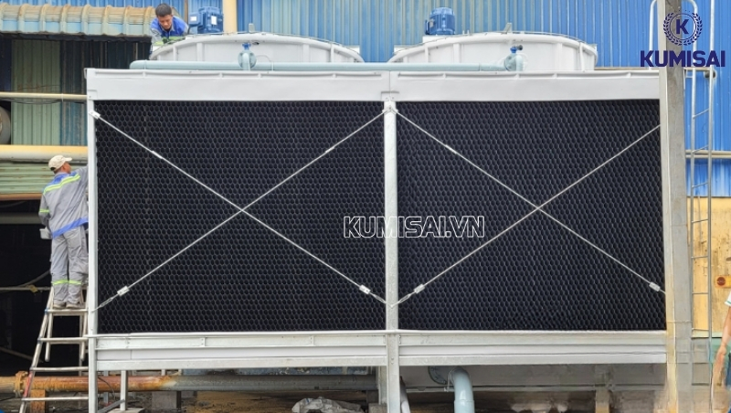 Quá trình sửa chữa tháp vuông thuận tiện