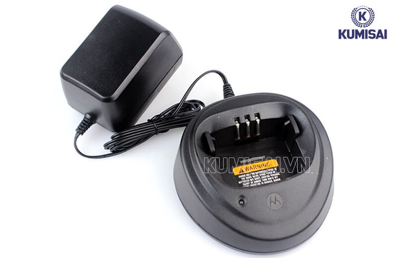 Tìm hiểu về sạc pin bộ đàm