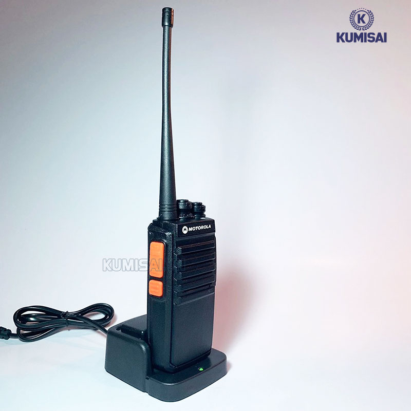 Sạc pin cho máy bộ đàm Motorola GP 6288 đúng cách