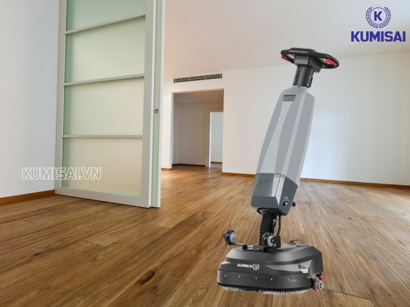 Sàn sau khi chà rửa trở nên sáng bóng, tăng tính thẩm mỹ