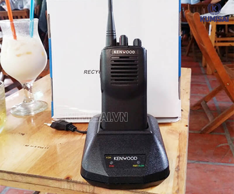 Sử dụng máy bộ đàm cầm tay Kenwood TK2107 đúng cách