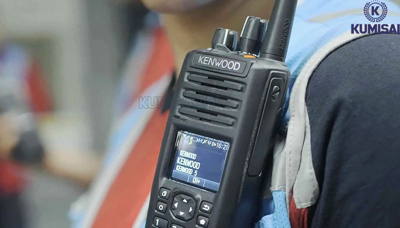 Lưu ý sử dụng bộ đàm đúng cách