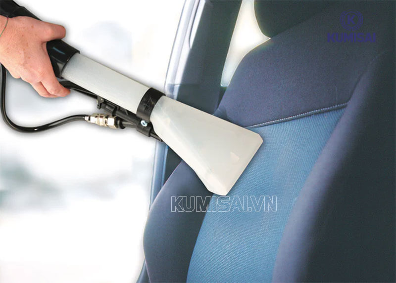 Sử dụng máy phun hút giặt thảm Ghibli M26 đúng cách 