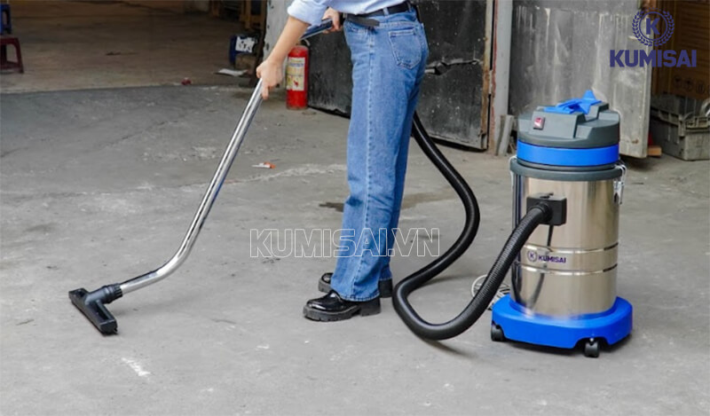 Sử dụng máy hút bụi đúng cách để hạn chế tình trạng máy bị yếu