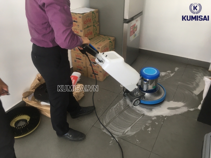 Sử dụng máy vệ sinh công nghiệp đem lại hiệu quả vượt trội