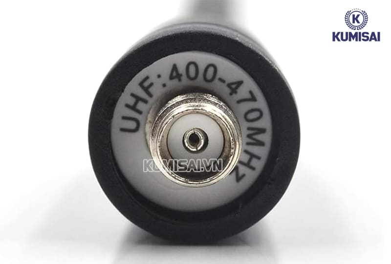 Anten hoạt động trên dải tần từ 400 - 470mHz