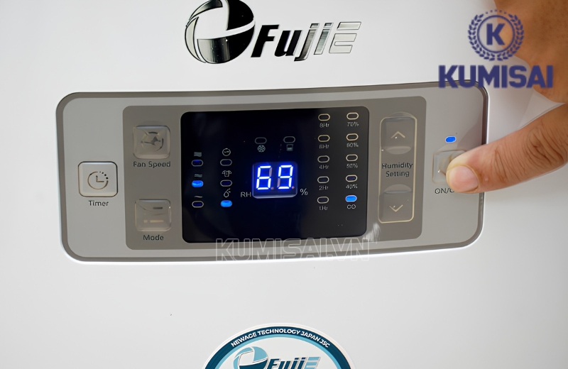 Tắt máy khi không cần hút ẩm nữa Tắt máy khi không cần hút ẩm nữa