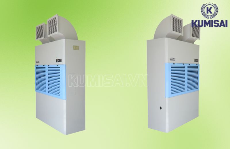 Thiết bị có dáng tủ đứng vuông vức, bảng điều khiển ngang tầm mắt