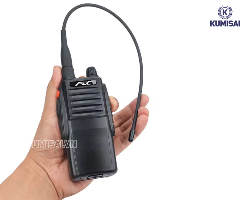 Thiết kế nhỏ gọn, dễ cầm nắm