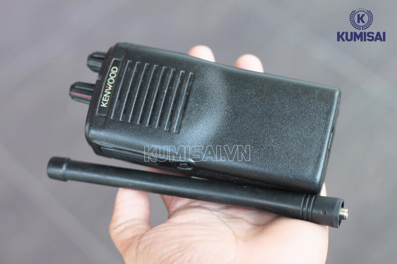 Thiết kế máy bộ đàm Kenwood TK2107 hiện đại