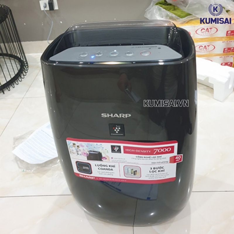 Máy lọc không khí Sharp FP-J50V-H thiết kế hiện đại, màu đen trang nhã